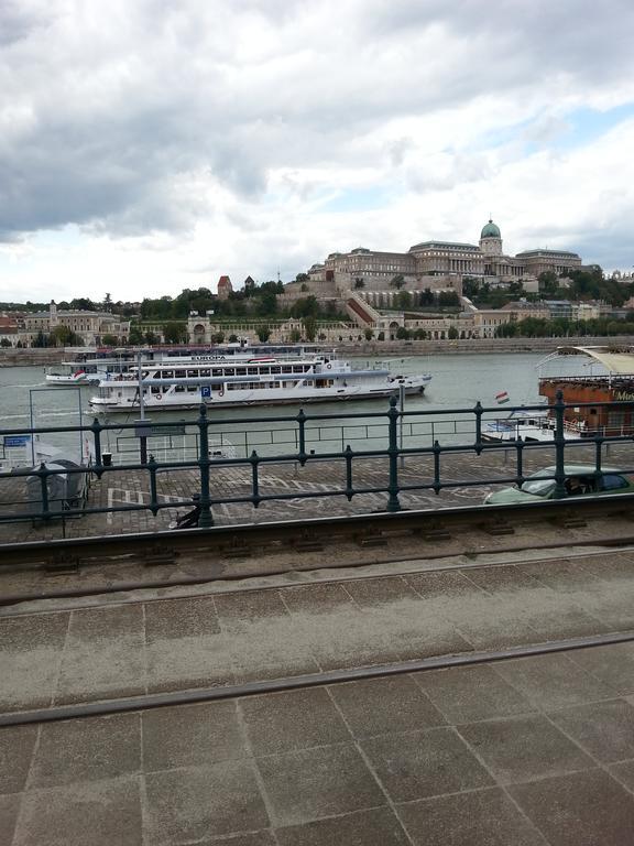 Badepest Apartment Budapeşte Oda fotoğraf
