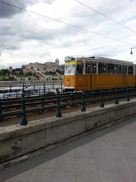 Badepest Apartment Budapeşte Oda fotoğraf
